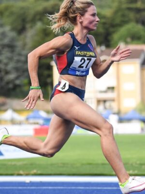 Anna Bongiorni athletics girl